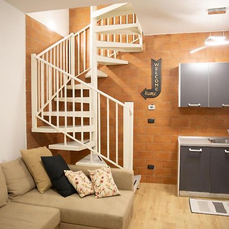 Appartement Sweet House Meda à Milan Extérieur photo